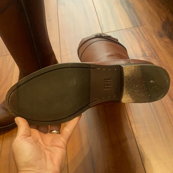 Like New FRYE riding boot - Picture 4 of 6